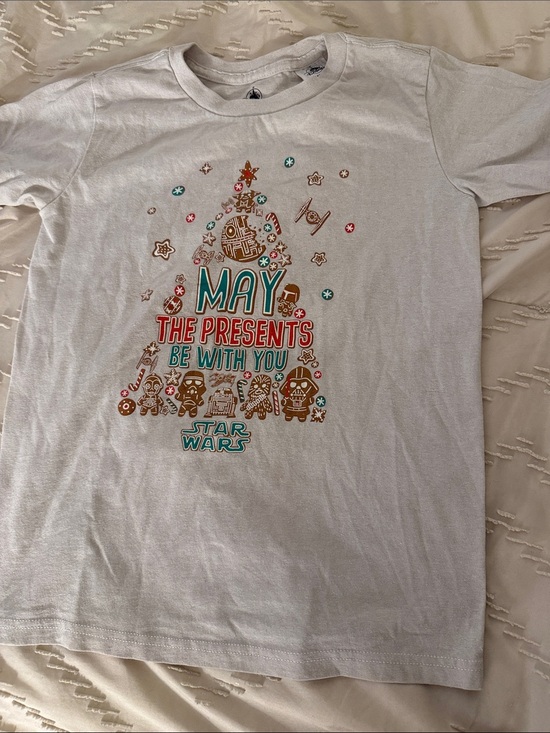 Star Wars Other - Star Wars Light Gray Kids' Holiday Tee with Festive Graphic